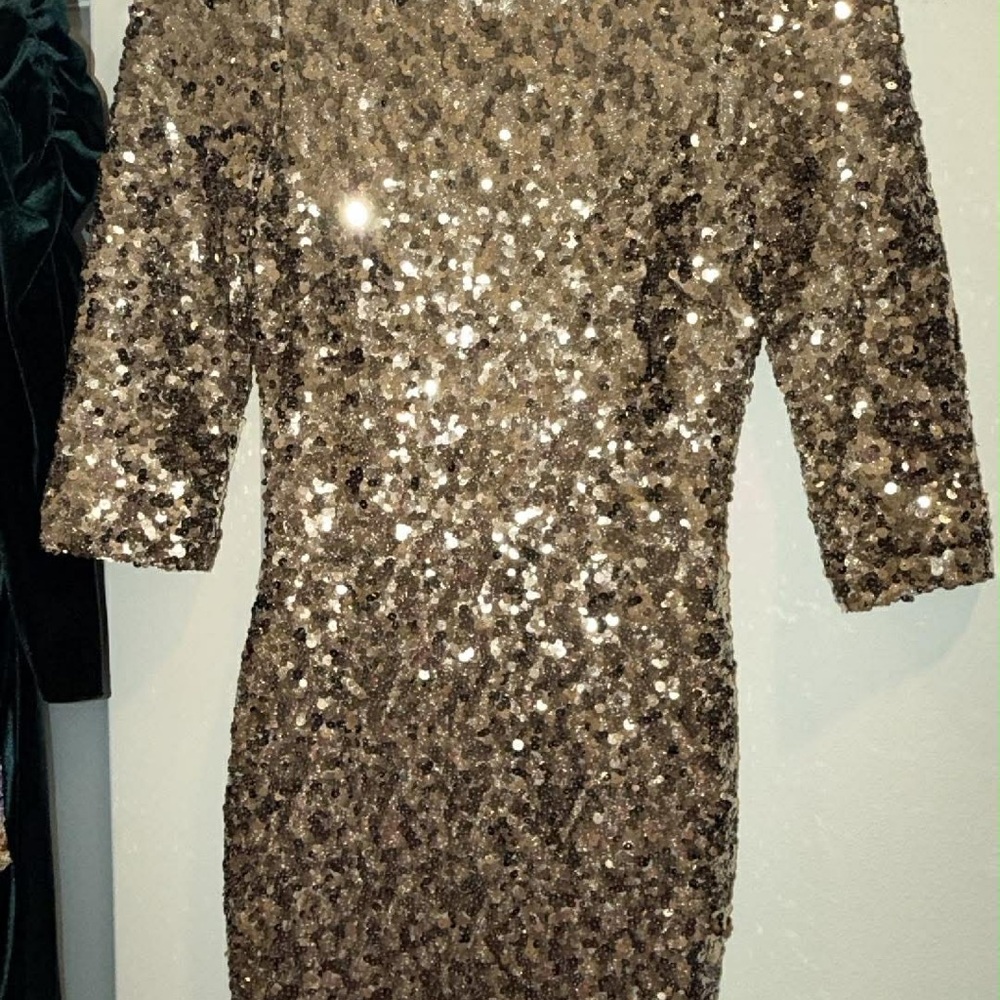 ANTONIO MELANI Gold Sequin Long Sleeve Dress